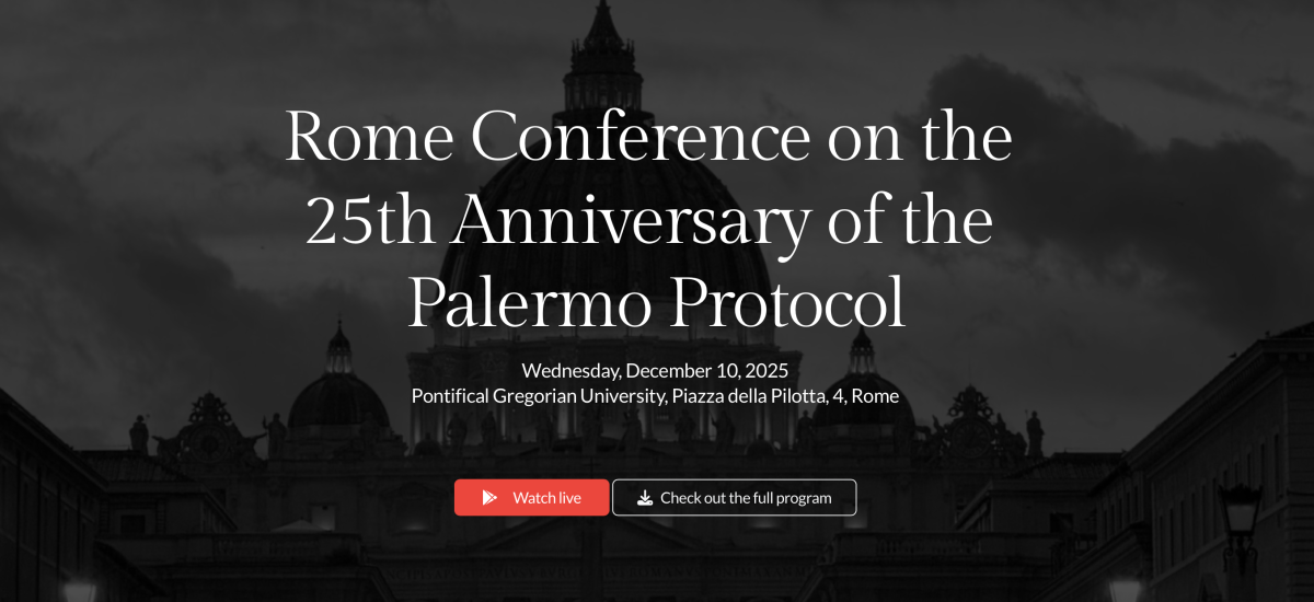 The new website is available ! 